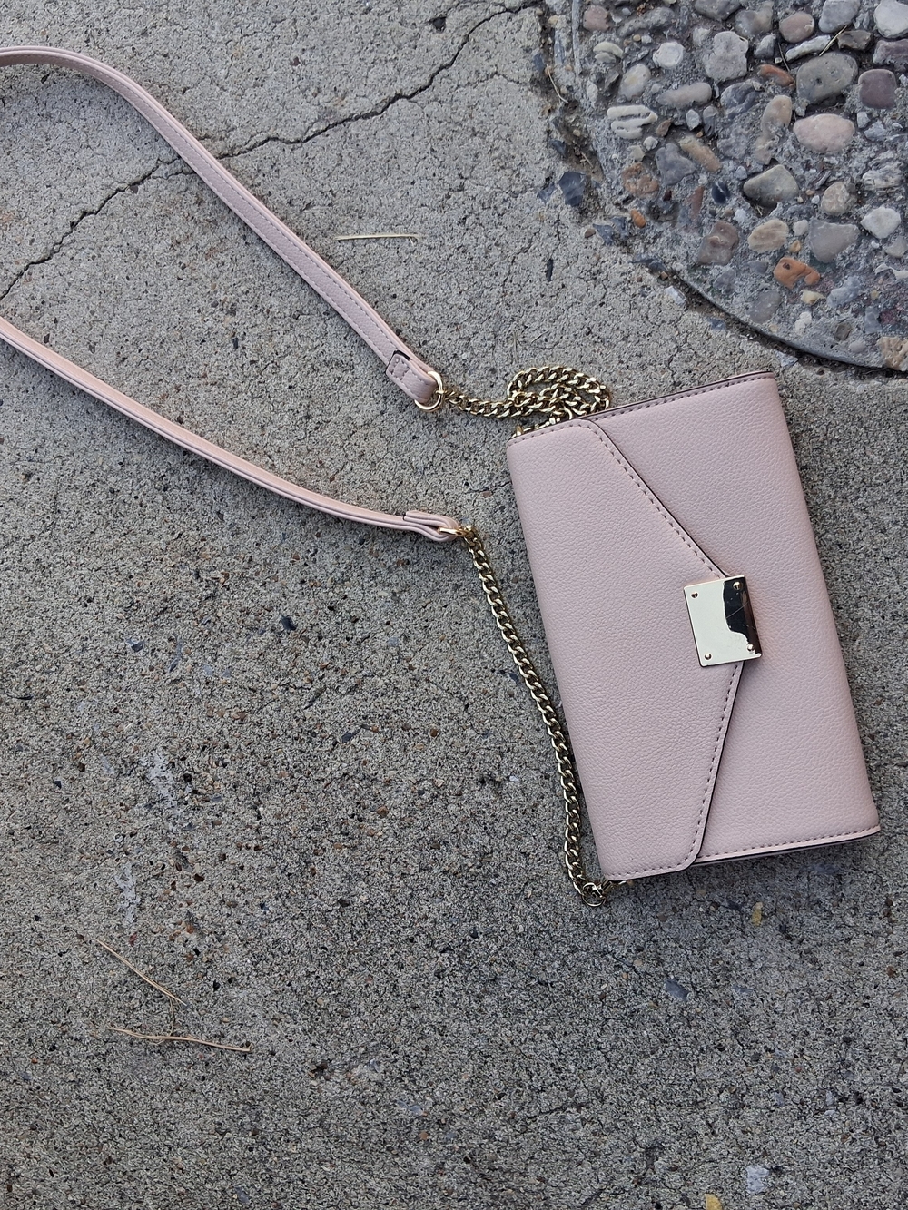 Blush Pink Chain-Strap Crossbody Bag